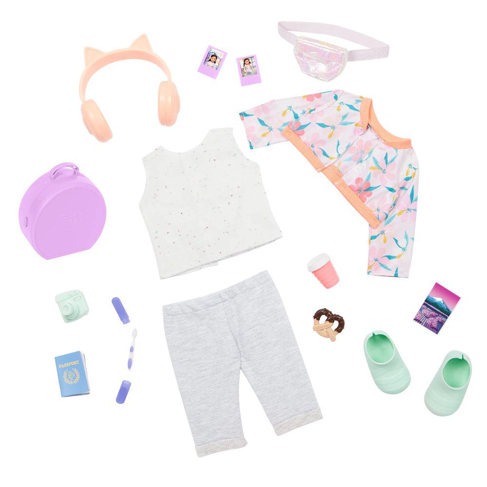 Our Generation Reese Posable 46cm Travel Doll & Storybook - Image 3