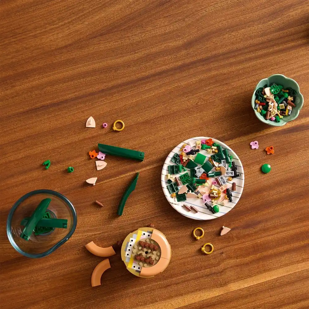 LEGO The Botanical Collection - Mini Orchid 274 Pieces - Image 4