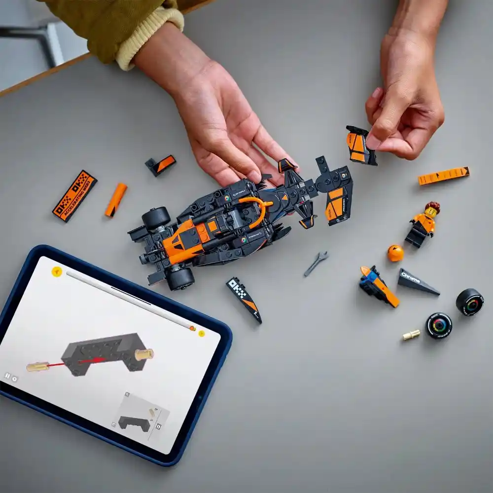 LEGO Speed Champions - McLaren Formula1 Team MCL38 Race Car 269 Pieces - Image 4