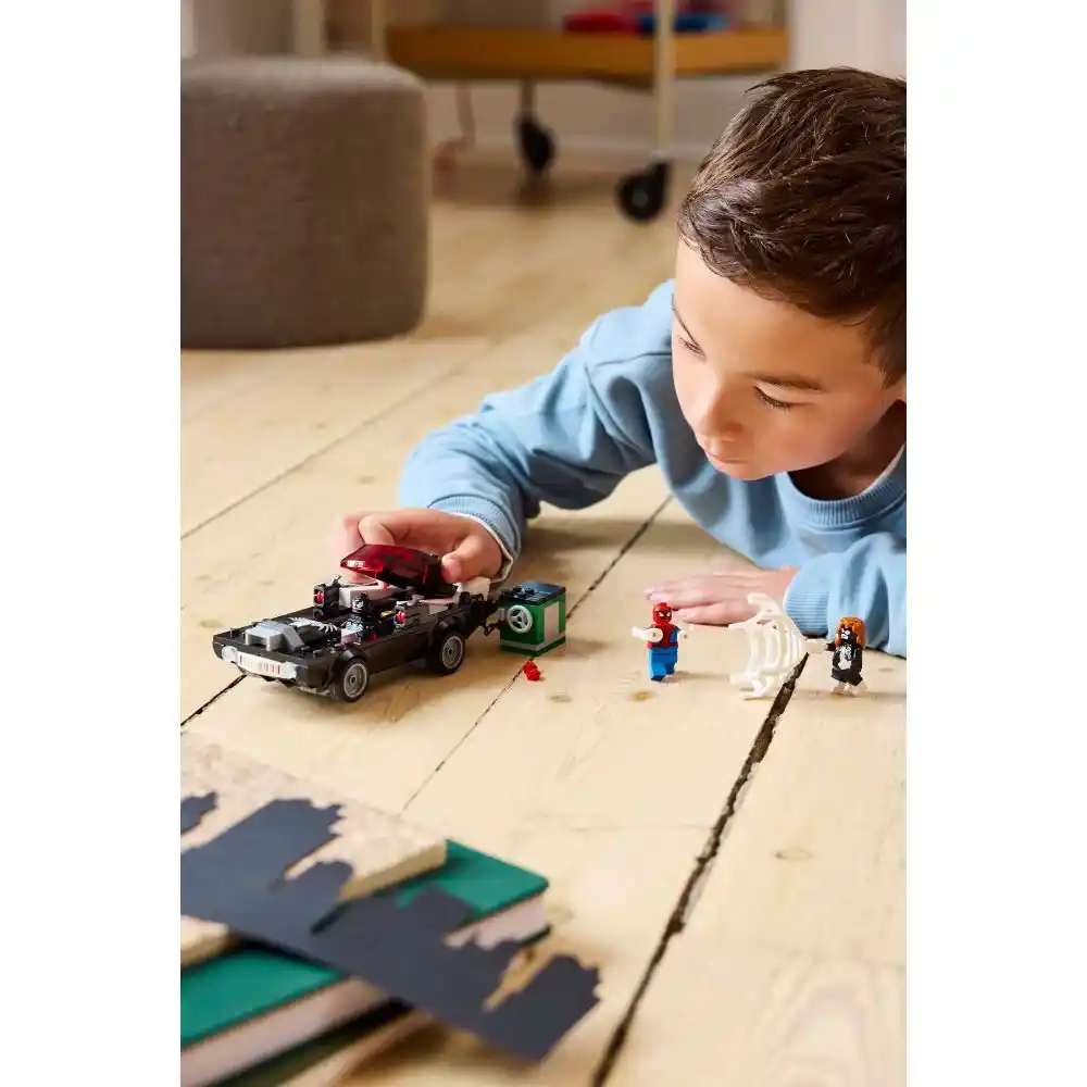 LEGO Marvel - Spider-Man VS. Venom Muscle Car 254 Pieces - Image 5