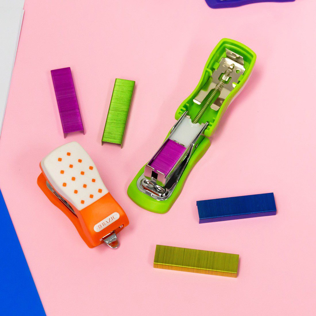 BAZIC Mini Cushion Grip Standard (26/6) Stapler w - Image 2