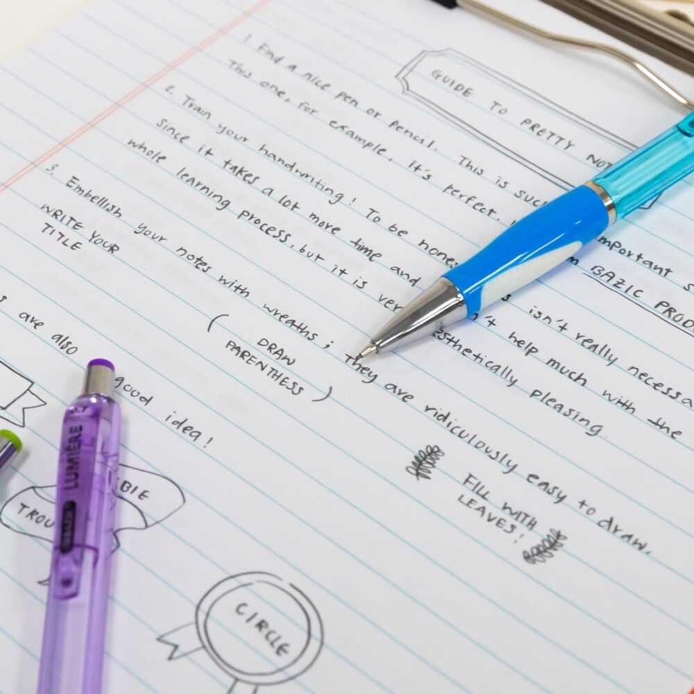 BAZIC Lumiere 0.7 mm Mechanical Pencil with Grip Set of 3 - Image 3