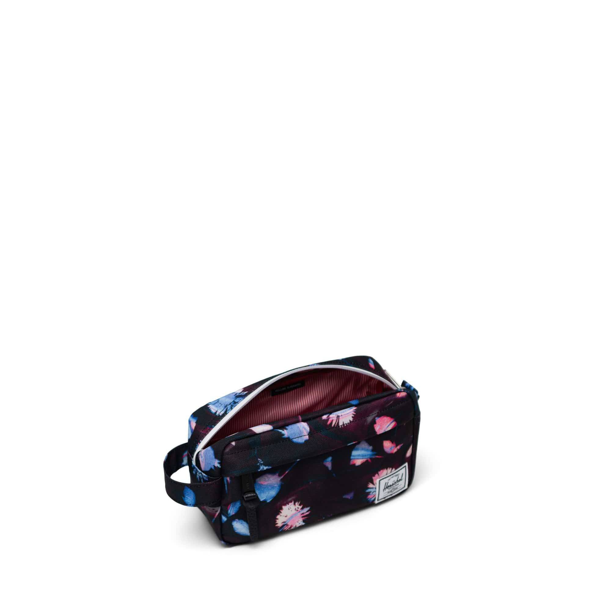 Herschel Chapter Carry On Sunlight Floral Toiletry Bag - Image 2