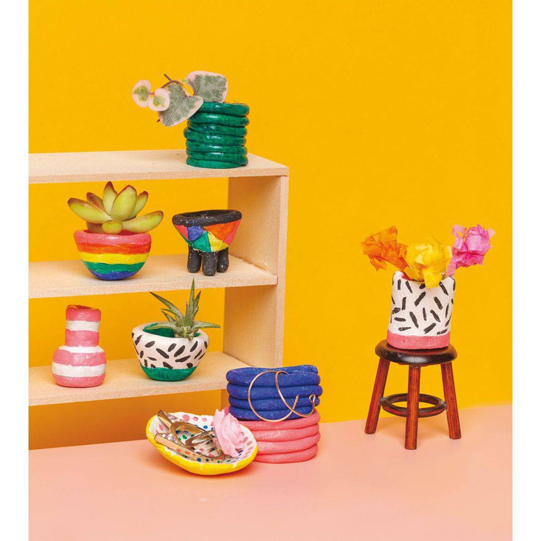 Klutz Tiny Ceramics Studio - Image 4