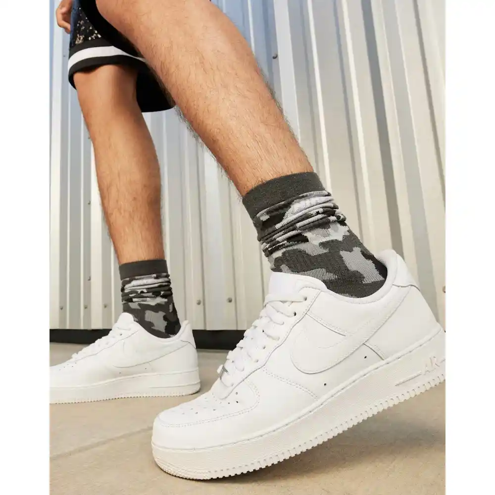 Nike Air Force 1 ’07 Men’s Sneakers Triple White-4