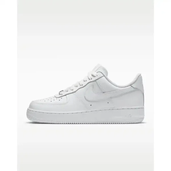 Nike Air Force 1 ’07 Women’s Sneakers Triple White-1